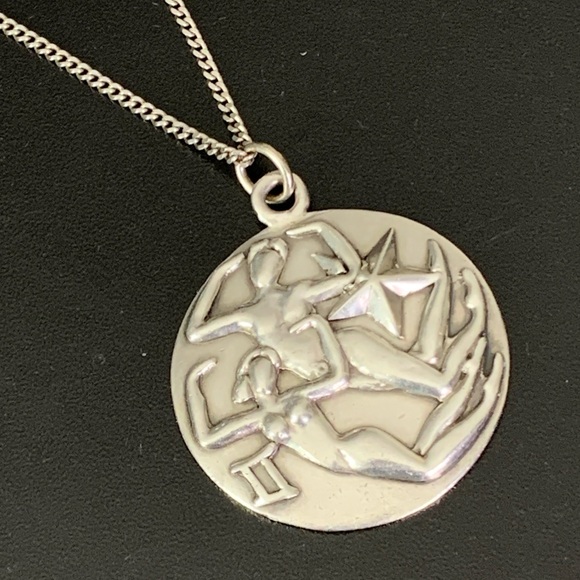 Vintage 1950s Margot De Taxco Zodiac Sterling Silver Gemini Pendant Necklace 24” - Picture 6 of 15